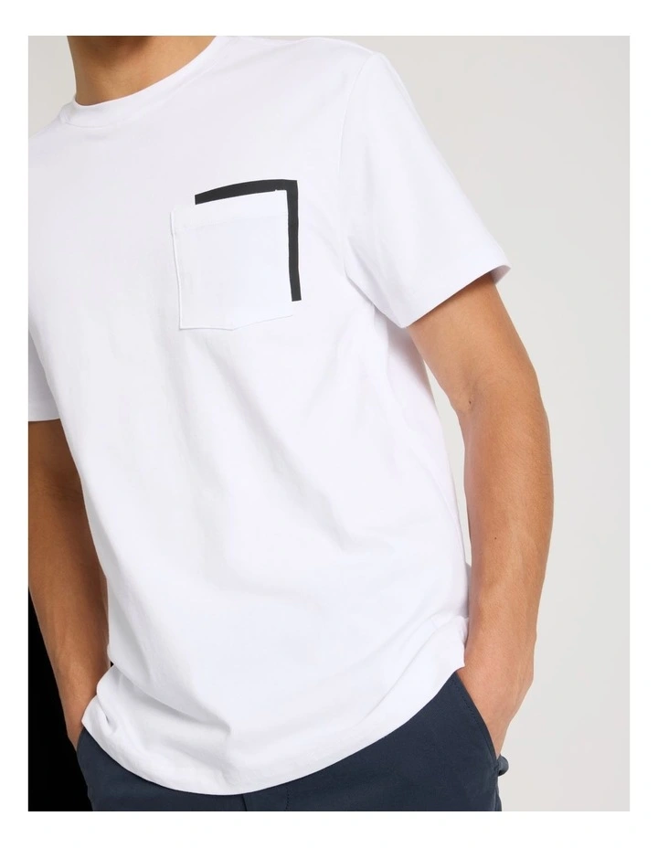 Short Sleeve Pocket T-Shirt in White image 5