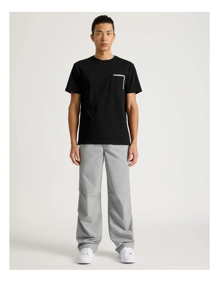 Short Sleeve Pocket T-Shirt in Black image 2