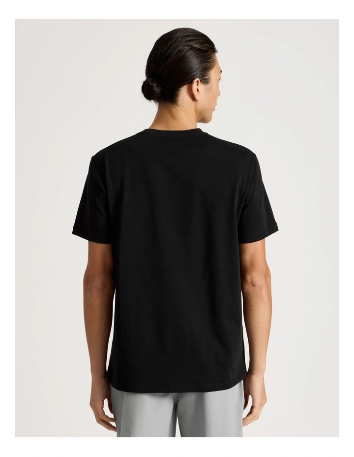 Short Sleeve Pocket T-Shirt in Black image 5
