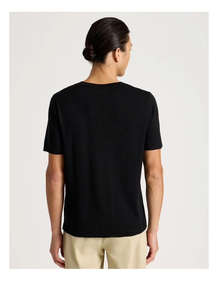 Short Sleeve With Intarsia Detail T-Shirt in Black image 5