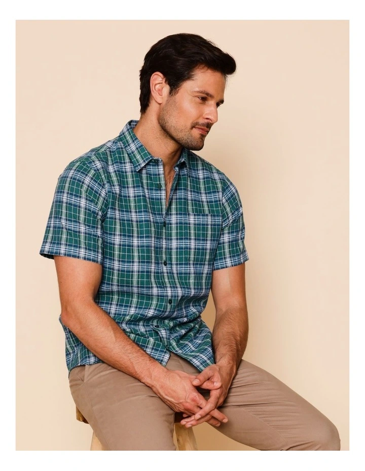 Chester Short Sleeve Check Shirt in Green image 7