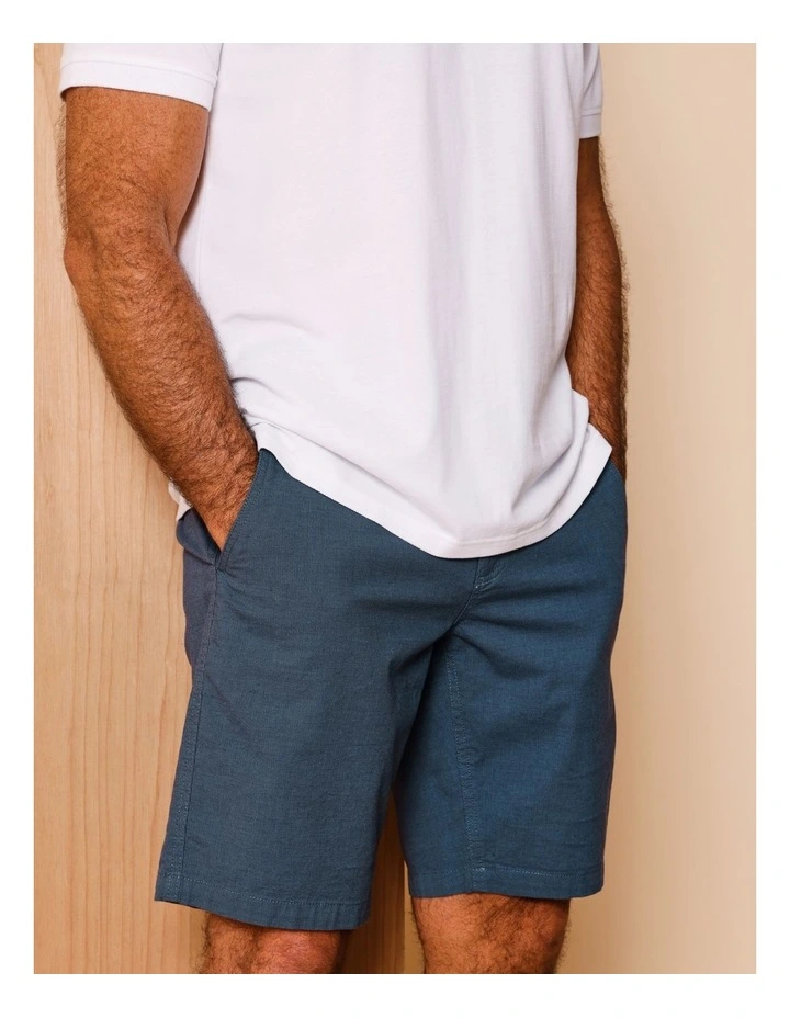 Charles Textured Chino Short in Indigo image 3