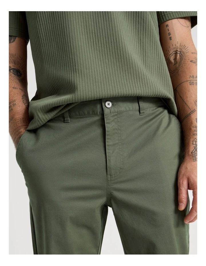 Straight Leg Chino Pant in Olive image 3