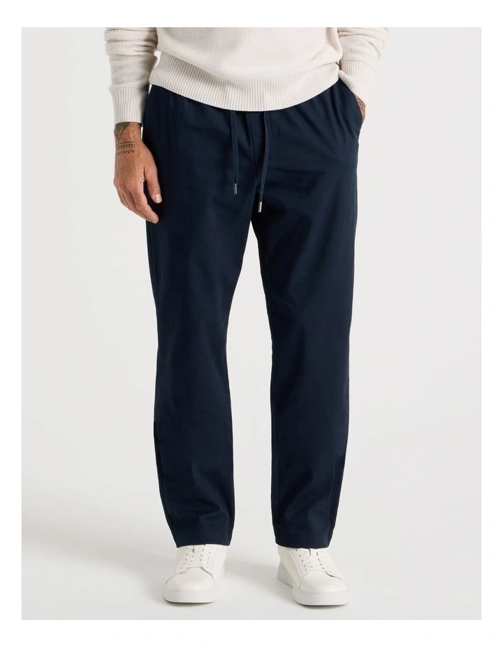 Rugby Jogger Pant in Navy image 2