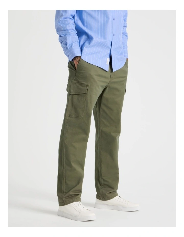 Cargo Pants in Olive image 2