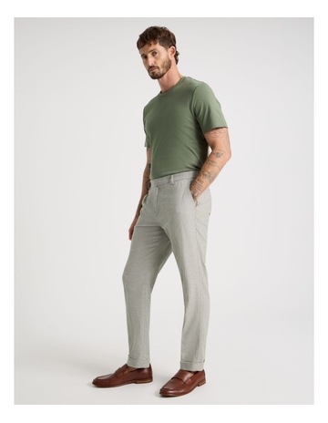 Olive colour