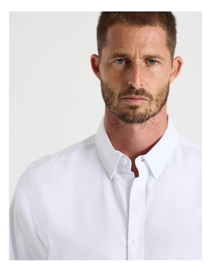 Long Sleeve Oxford Shirt in White image 7