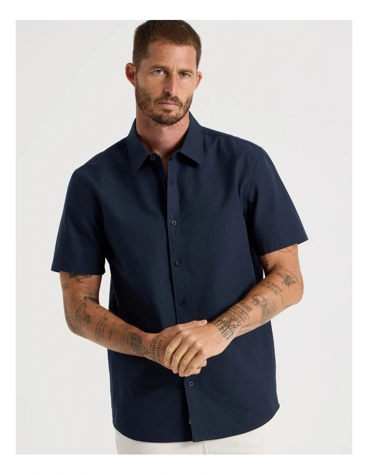 Short Sleeve Oxford Shirt in Navy image 4