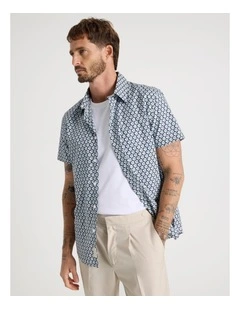 Short Sleeve Shirt in Blue Geometric Print