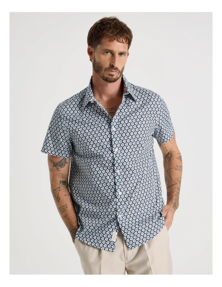 Short Sleeve Shirt in Blue Geometric Print image 4