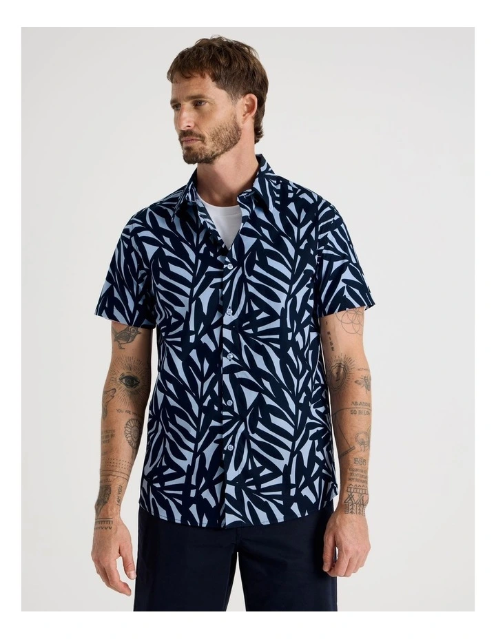 Short Sleeve Shirt in Navy Leaf Print image 4