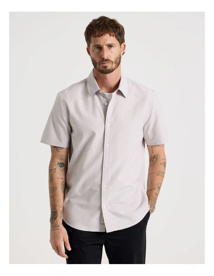 Oxford Cotton Short Sleeve Shirt in Sand image 5