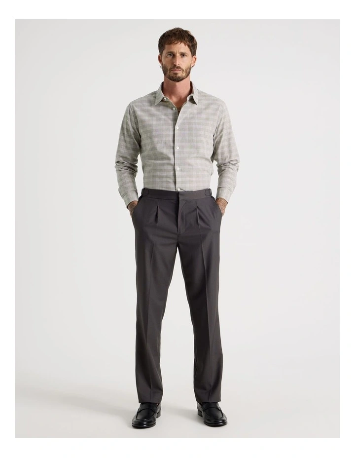 Long Sleeve Shirt in Beige Check image 4