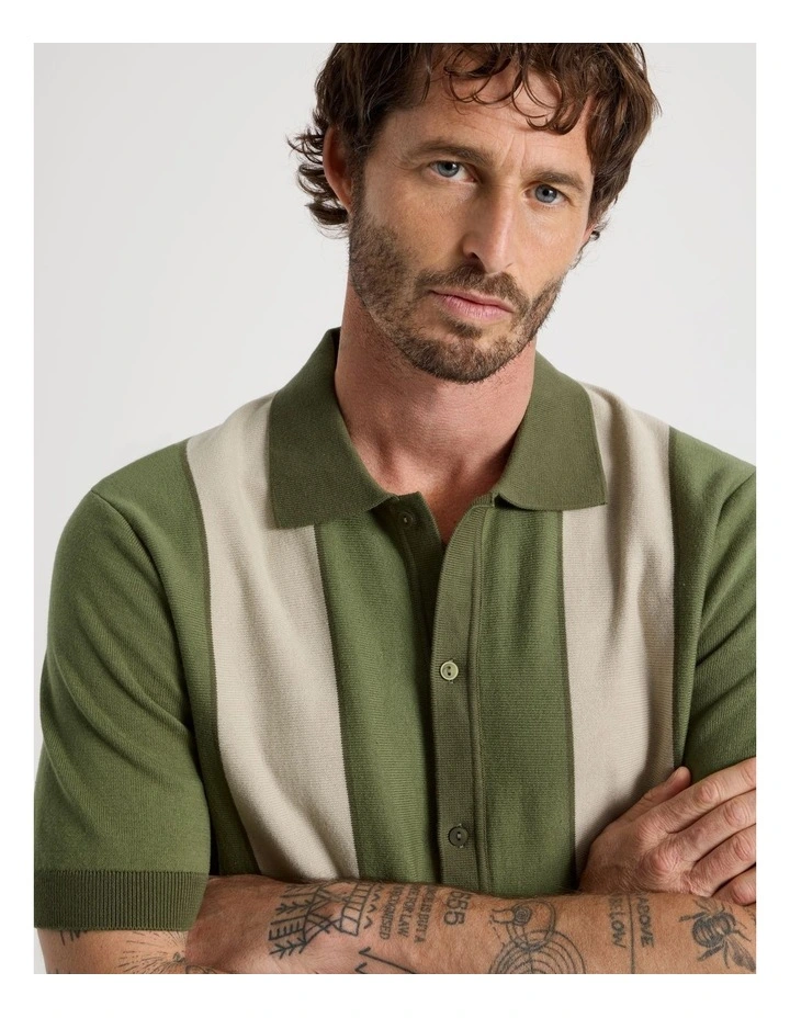Panelled Knit Short Sleeve Shirt in Olive image 3