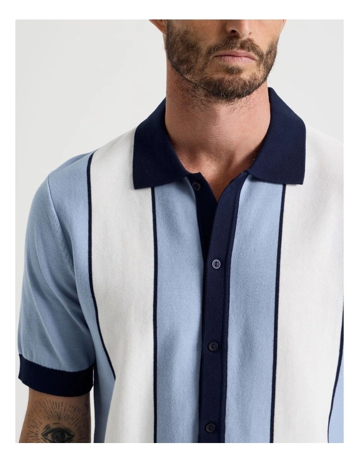 Panelled Knit Short Sleeve Shirt in Blue image 7