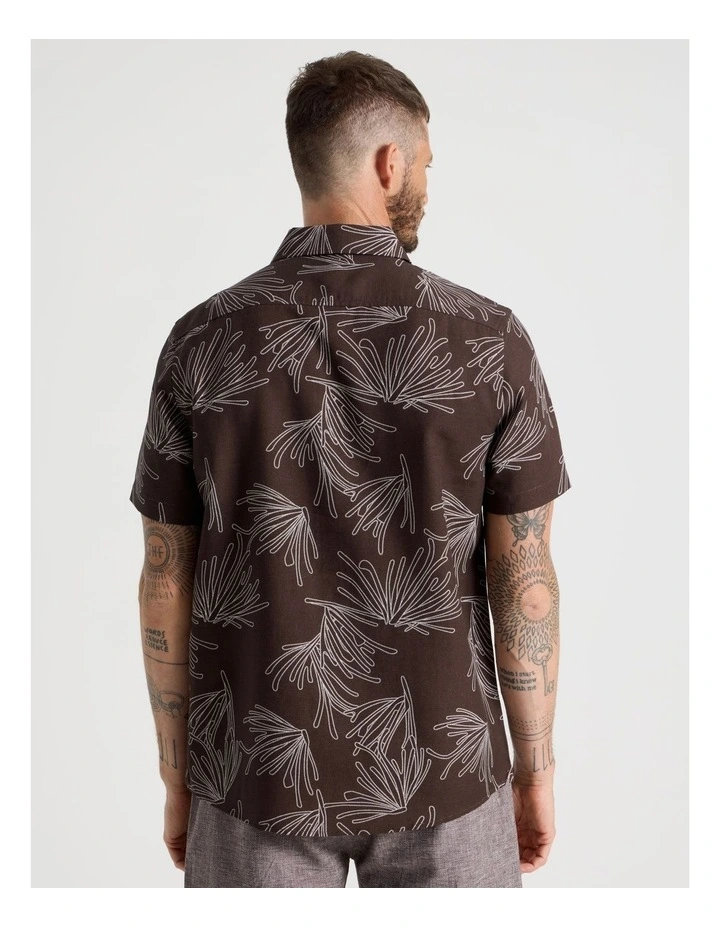 Short Sleeve Print Illustration Shirt in Chocolate image 6