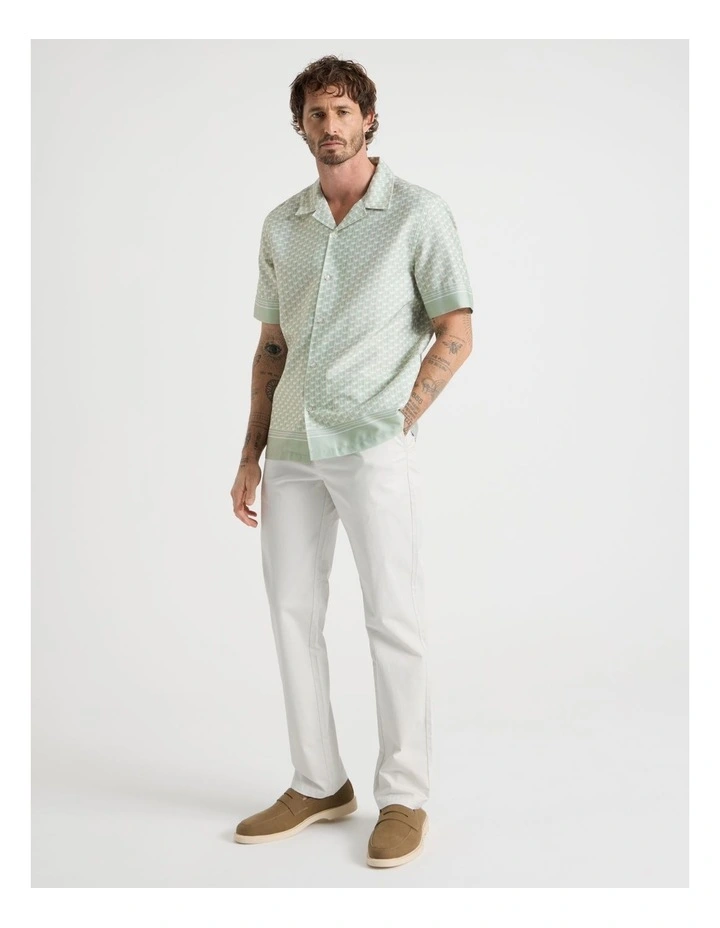 Border Shirt in Light Green Geometric Print image 4