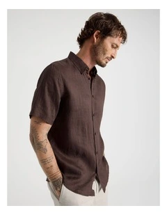 Short Sleeve Linen Shirt in Seal Brown
