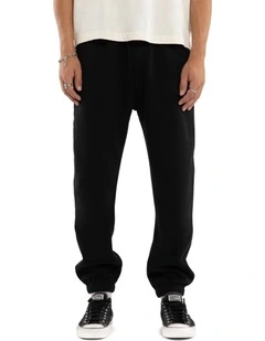 Frenzy Trackpant in Black