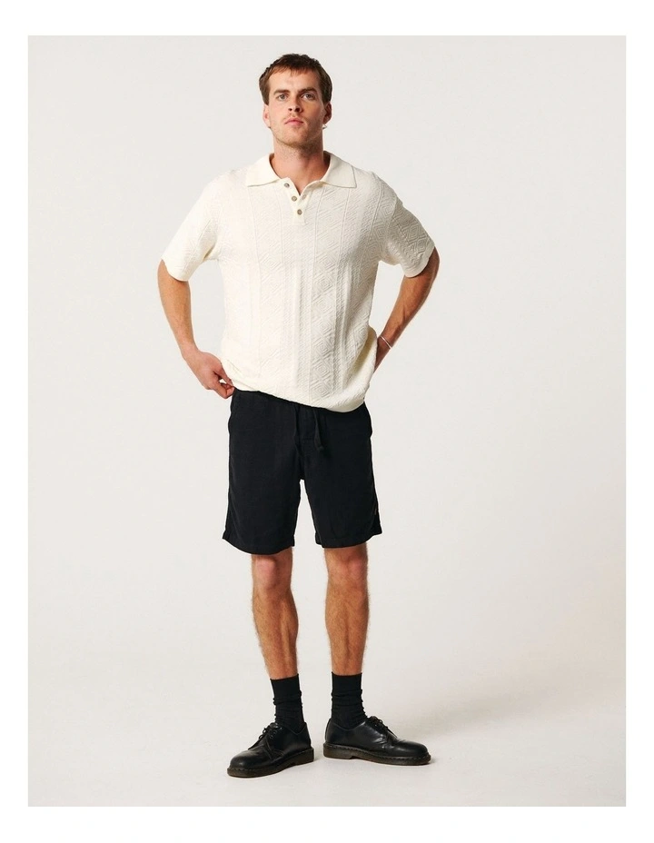 Cruiser Linen Short in Black image 4