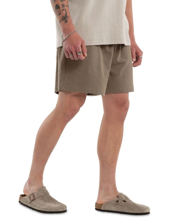 Matteo Daily Short 6 Inch in Green image 5