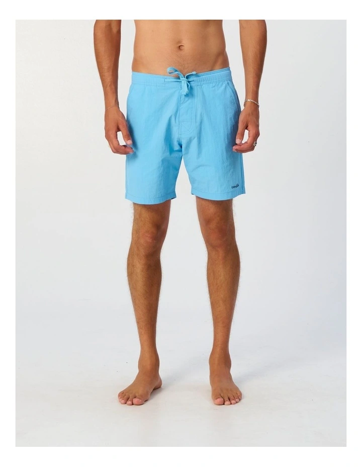 Nucleus 16 Trunk in Blue image 1