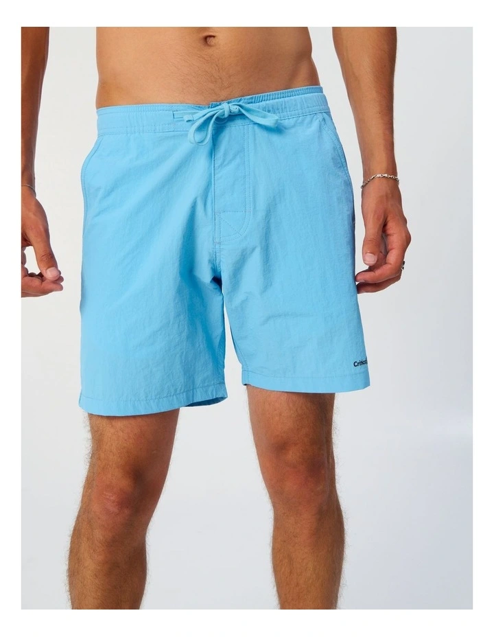 Nucleus 16 Trunk in Blue image 4