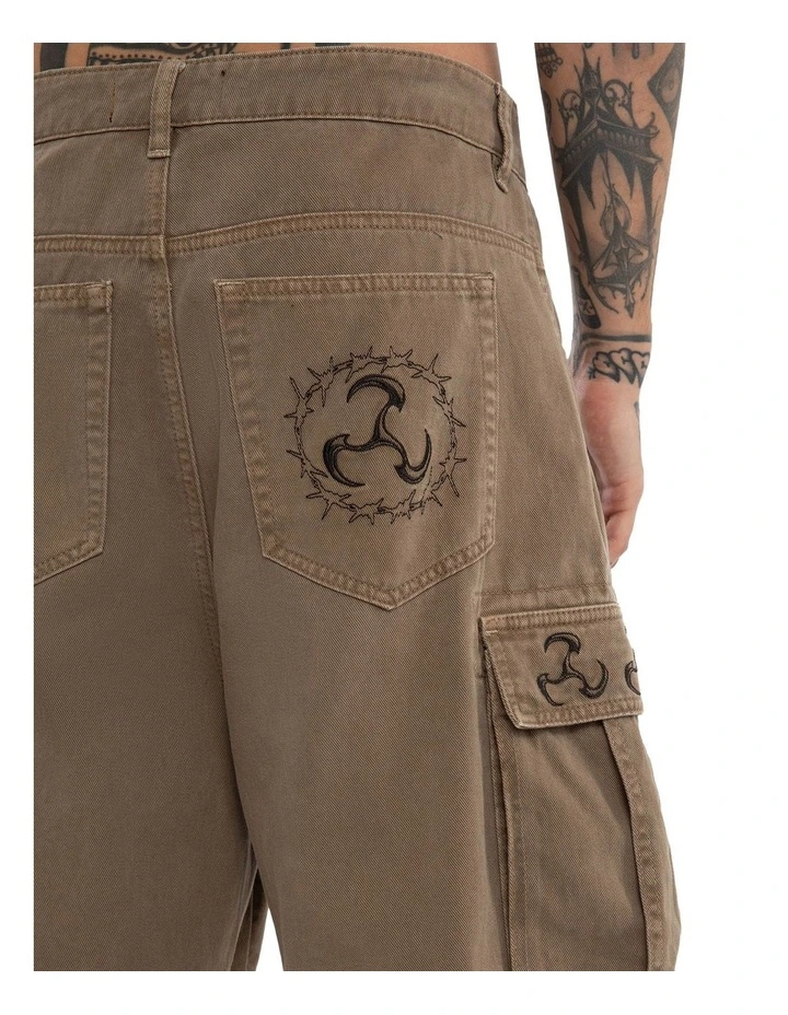 Shuriken K7 Baggy Cargo Short in Brown image 6
