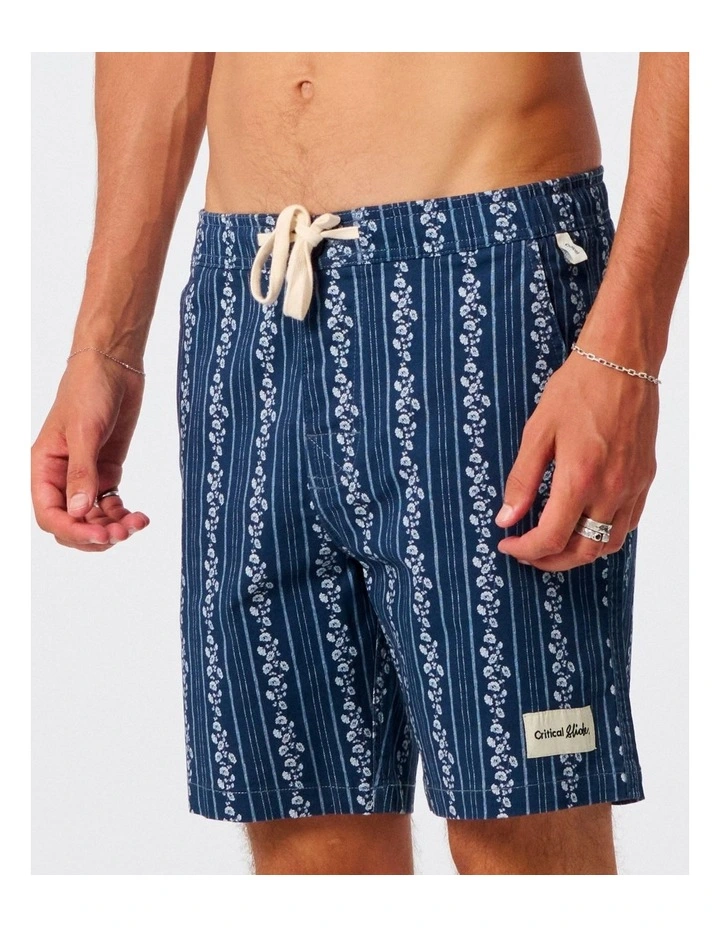 Peace Floral Trunk 16 Inch in Worker Blue image 3