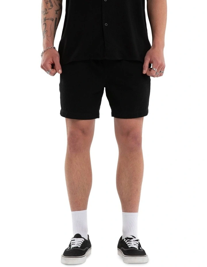 Coastal Linen Shorts in Black image 4