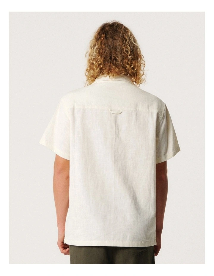 Bouquet Short Sleeve Resort Shirt in Vintage White image 2