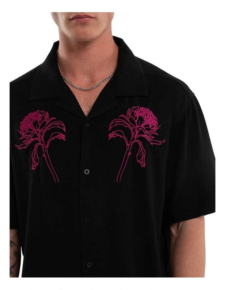 Florisim Cropped Resort Shirt in Black image 4