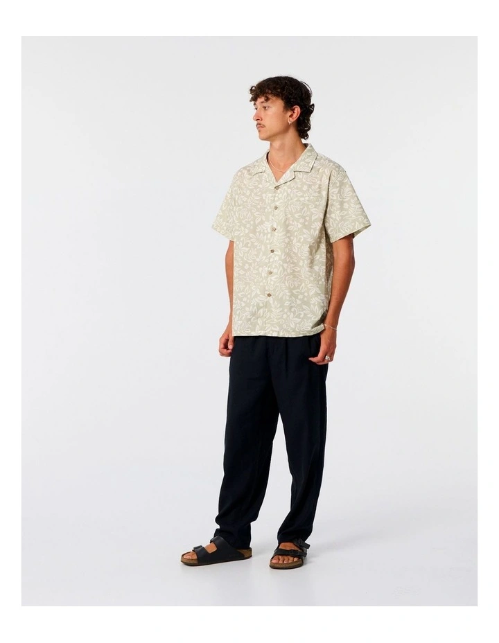 Sundazed Short Sleeve Resort Shirt in Green image 4