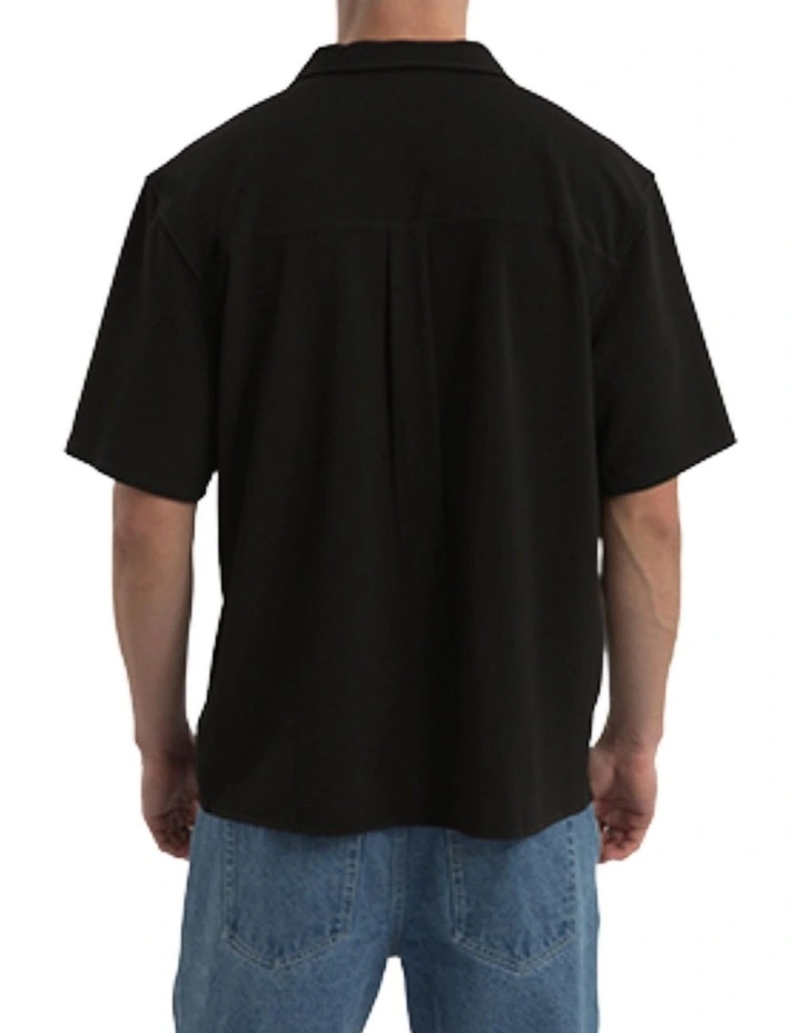 Comfort Short Sleeve Shirt in Black image 2