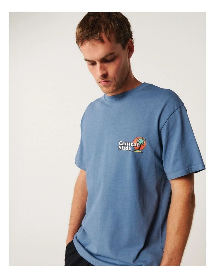 Oasis Tee in Blur image 6