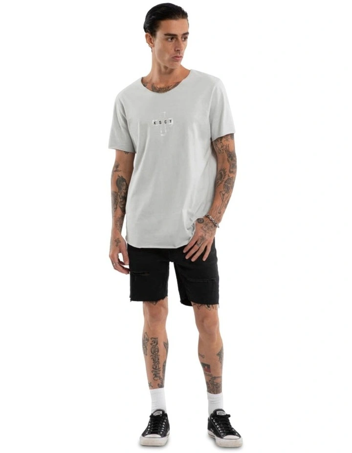 Victory Raw V-Neck Tee in Grey image 5