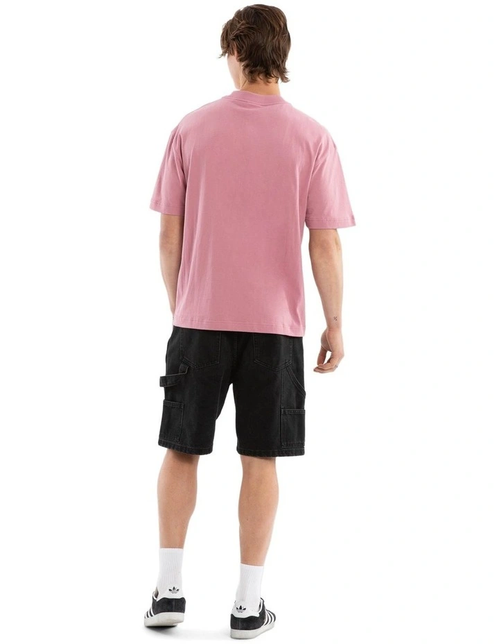 Paradinia Street Tee in Pink image 5