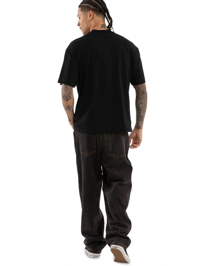 Haramosh Street Tee in Black image 5