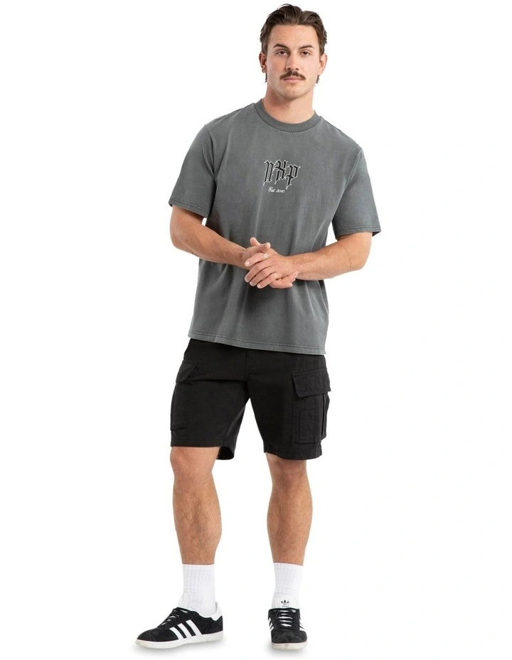 Prevail Classic Tee in Pigment Charcoal image 6
