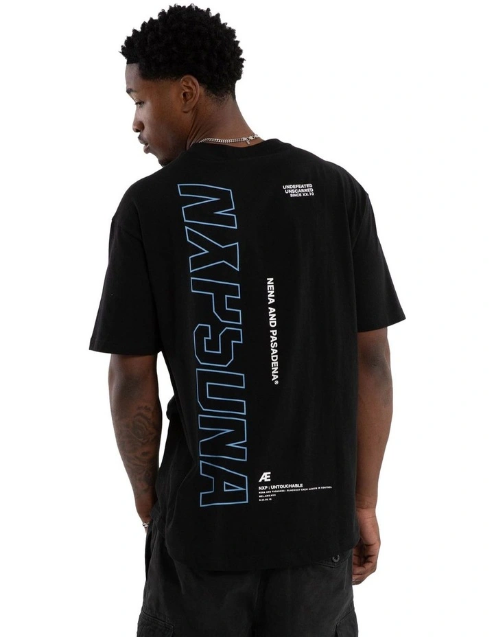 Charge Box Fit Scoop Tee in Black image 1