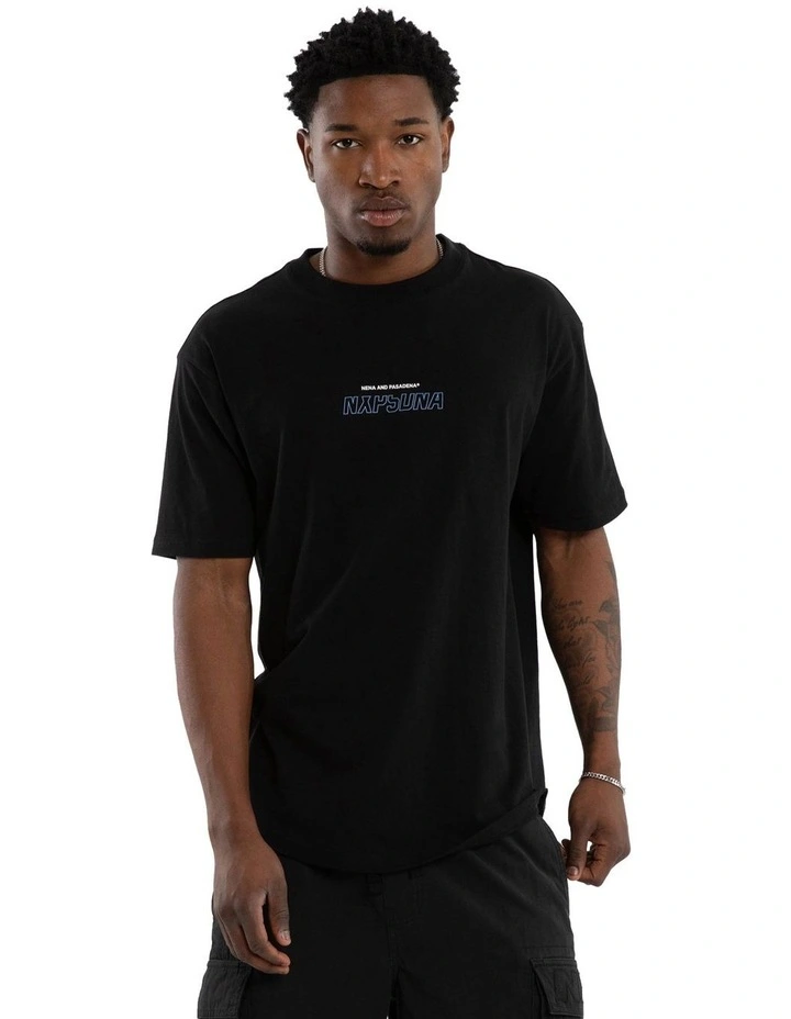 Charge Box Fit Scoop Tee in Black image 2