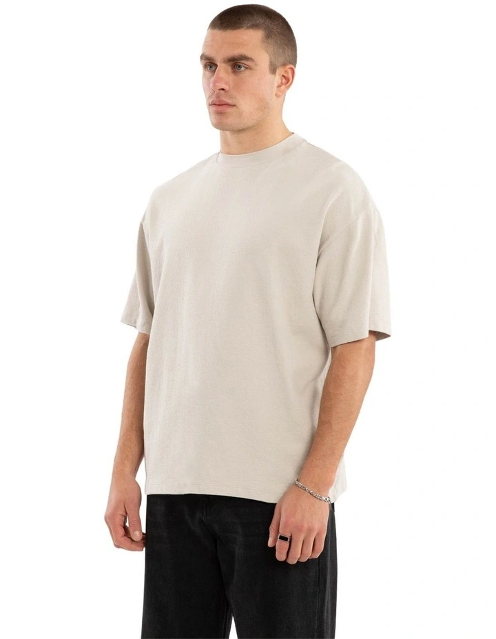 Elijah Textured Street Tee in Grey image 3