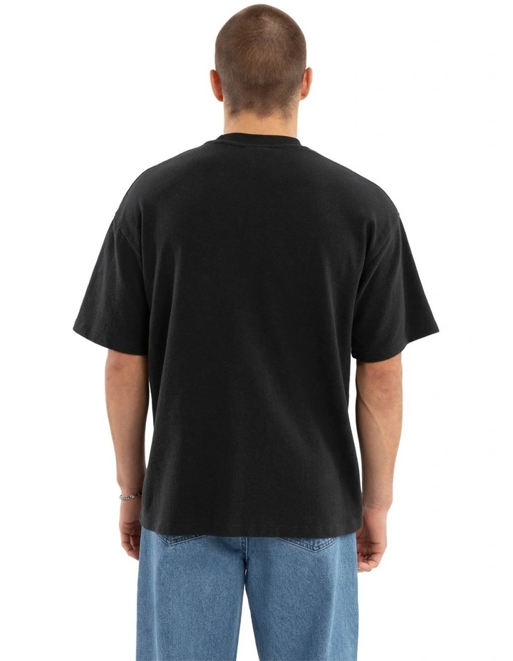 Elijah Textured Street Tee in Grey image 2