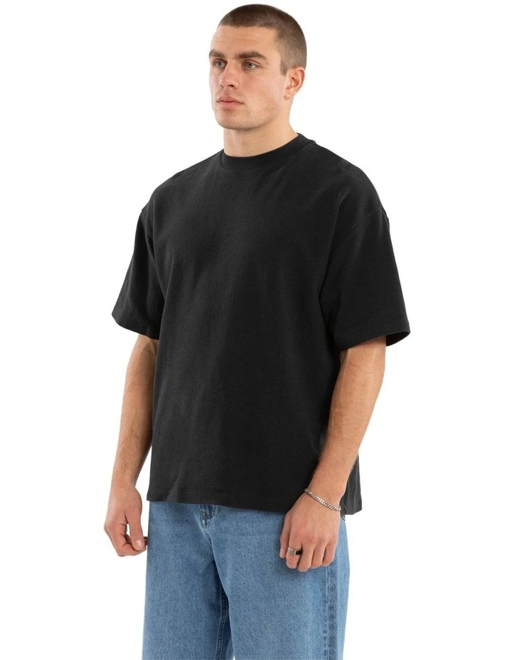 Elijah Textured Street Tee in Grey image 3