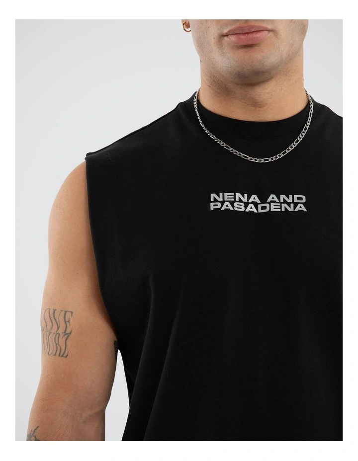 Ravenor Relaxed Muscle image 3