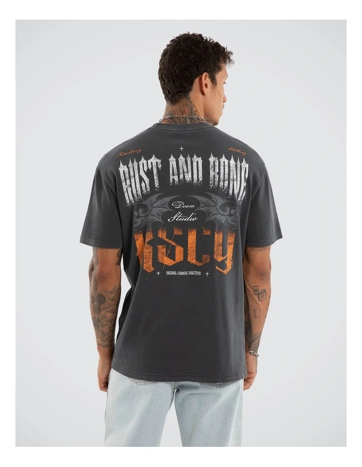 Disillusion Relaxed Tee image 1