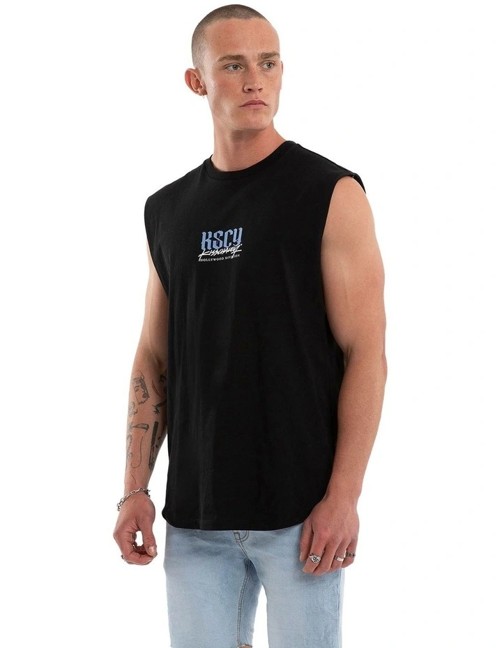 Traditional Dual Curved Muscle Tee in Black image 3