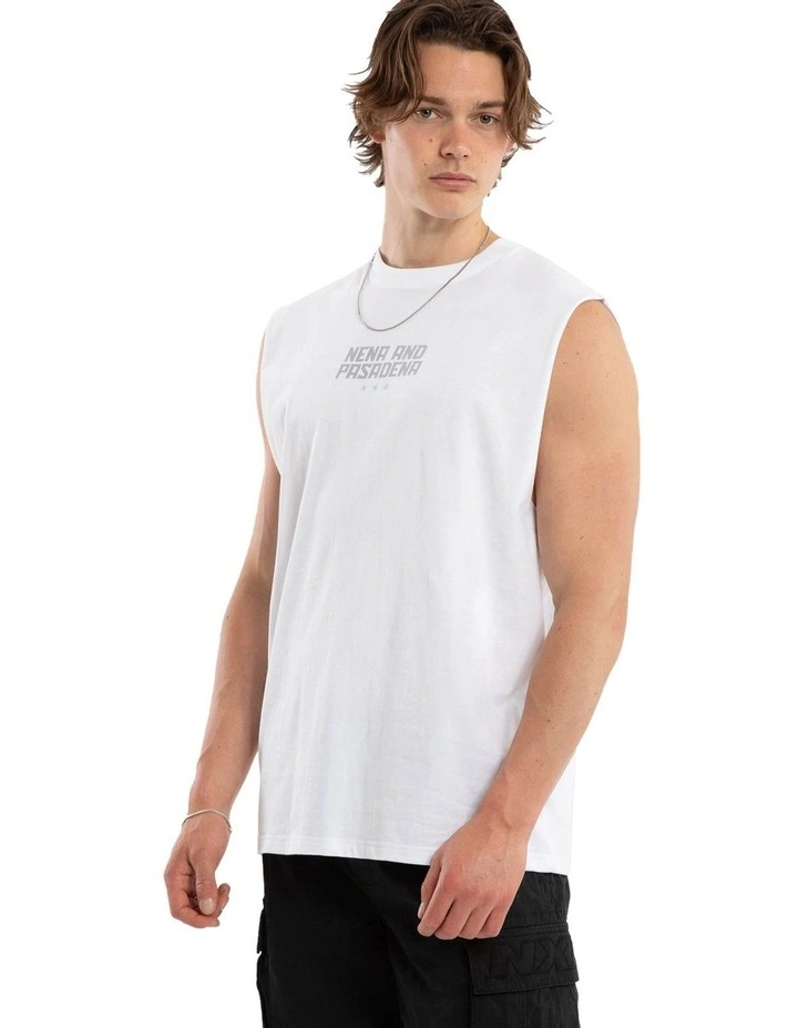 Vision Relaxed Muscle in White image 3