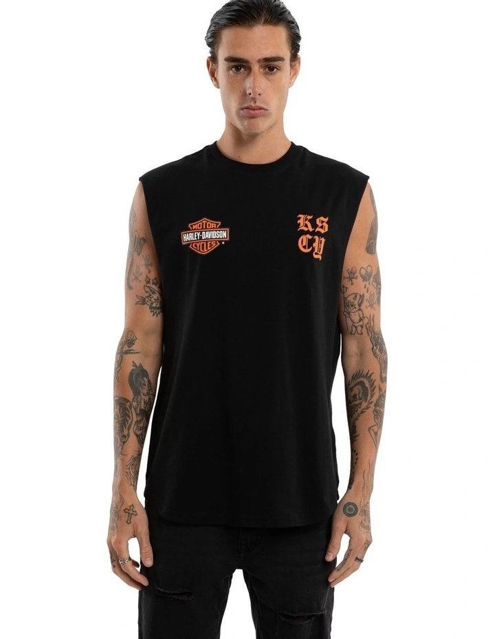 Chapter Singlet in Black image 2