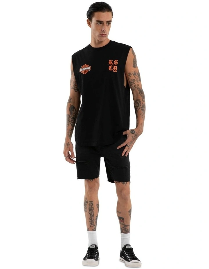 Chapter Singlet in Black image 5